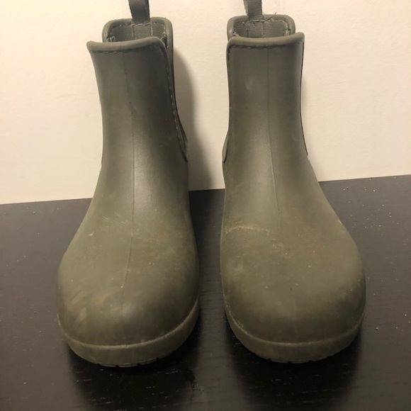 Crocs size 6 ankle boots - Picture 2 of 7